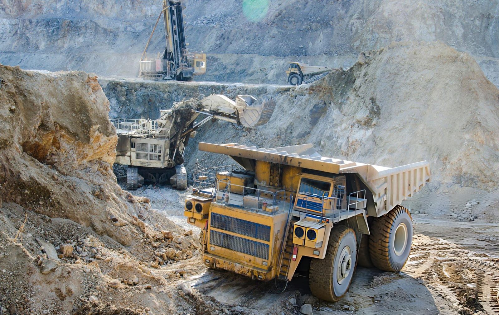Heavy Tippers and Rock Dumpers