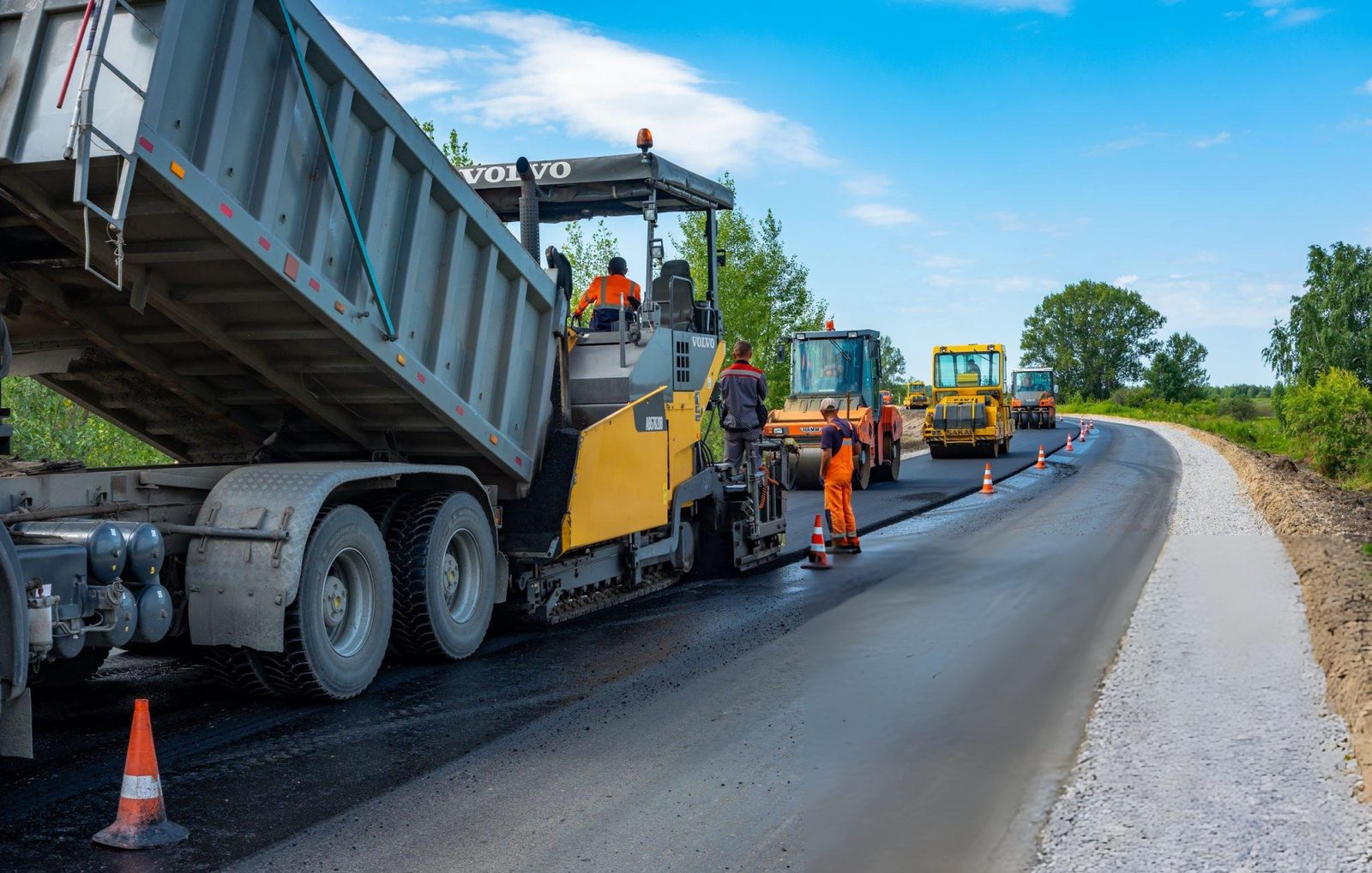Pavement Sensor Pavers and Rollers